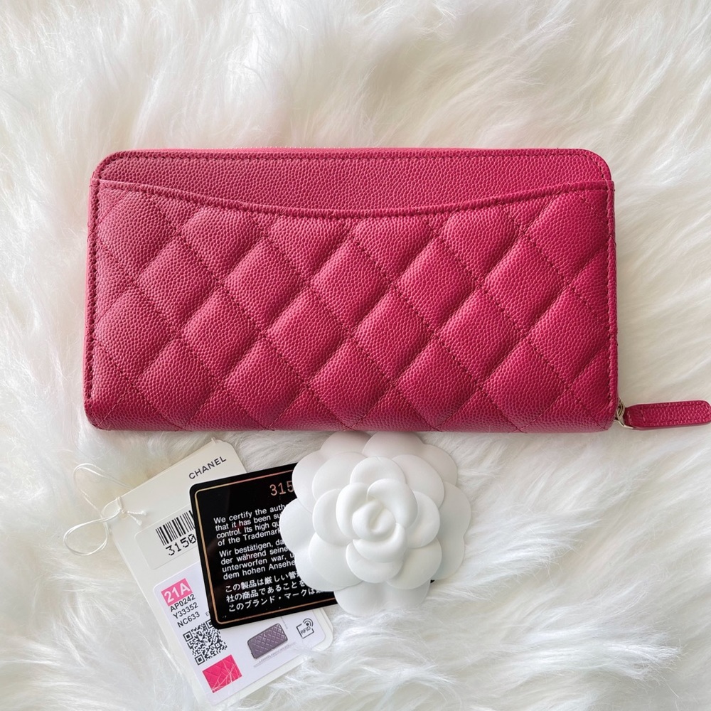 Chanel | 21A Classic Long Zipped Wallet - BN - Picture 3 of 4